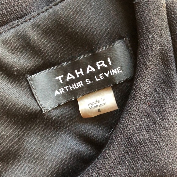 Black Dress - Picture 3 of 4